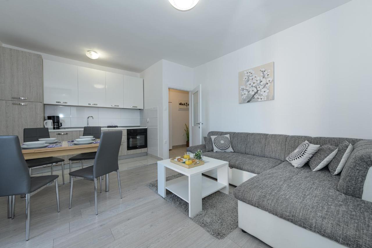 Apartmani Tena سيلتسي المظهر الخارجي الصورة